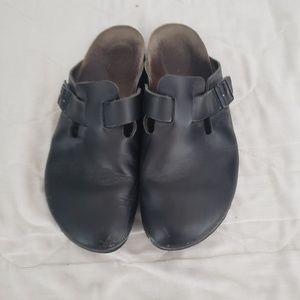 Men's birkenstock clogs